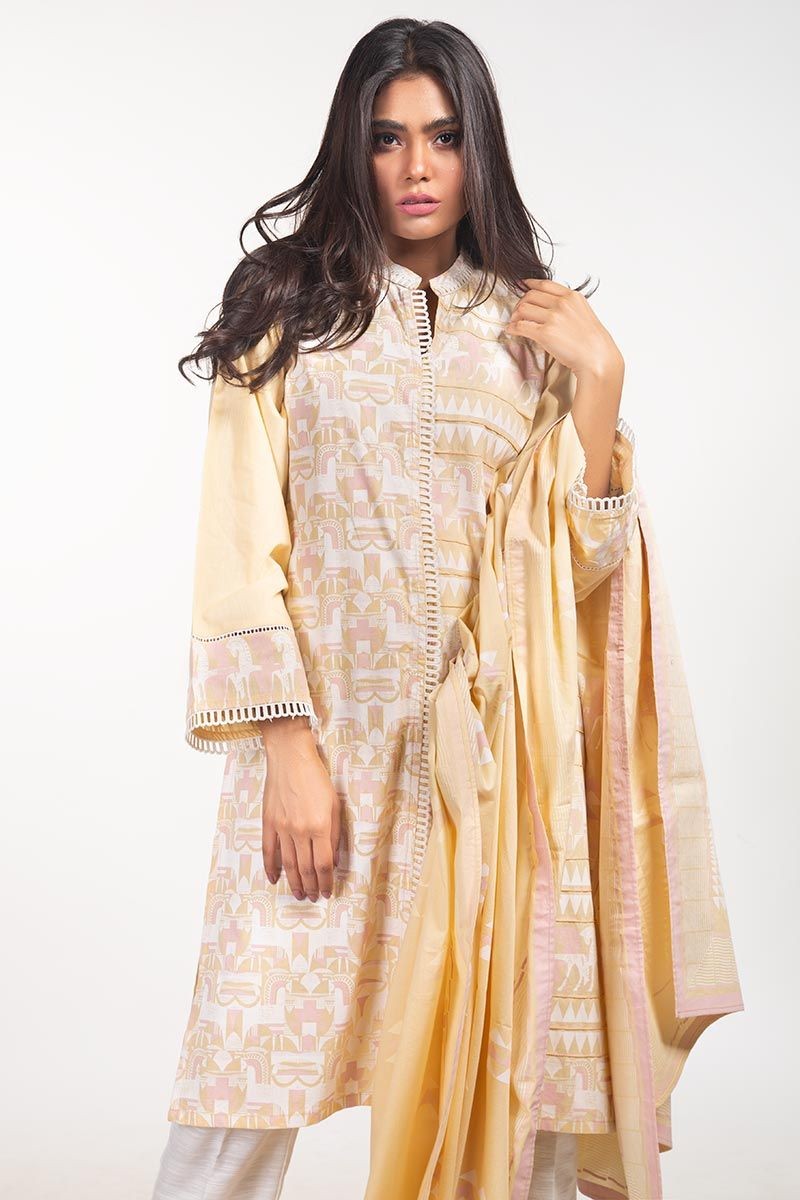 /2020/06/gul-ahmed-ready-to-wear-lawn-2-pc-outfit-ips-20-07-image1.jpeg
