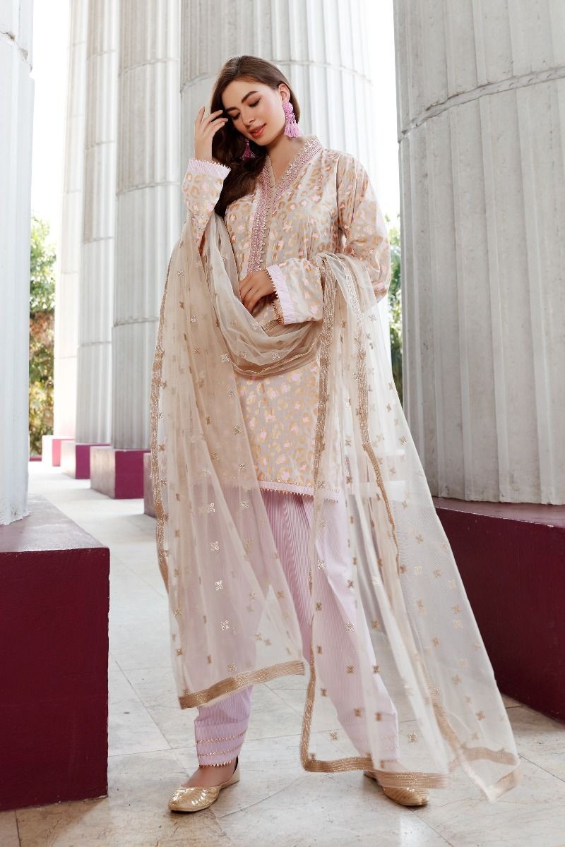 /2020/07/gul-ahmed-eid-2020-3-pc-embroidered-suit-with-net-dupatta-fe-330-a-image1.jpeg
