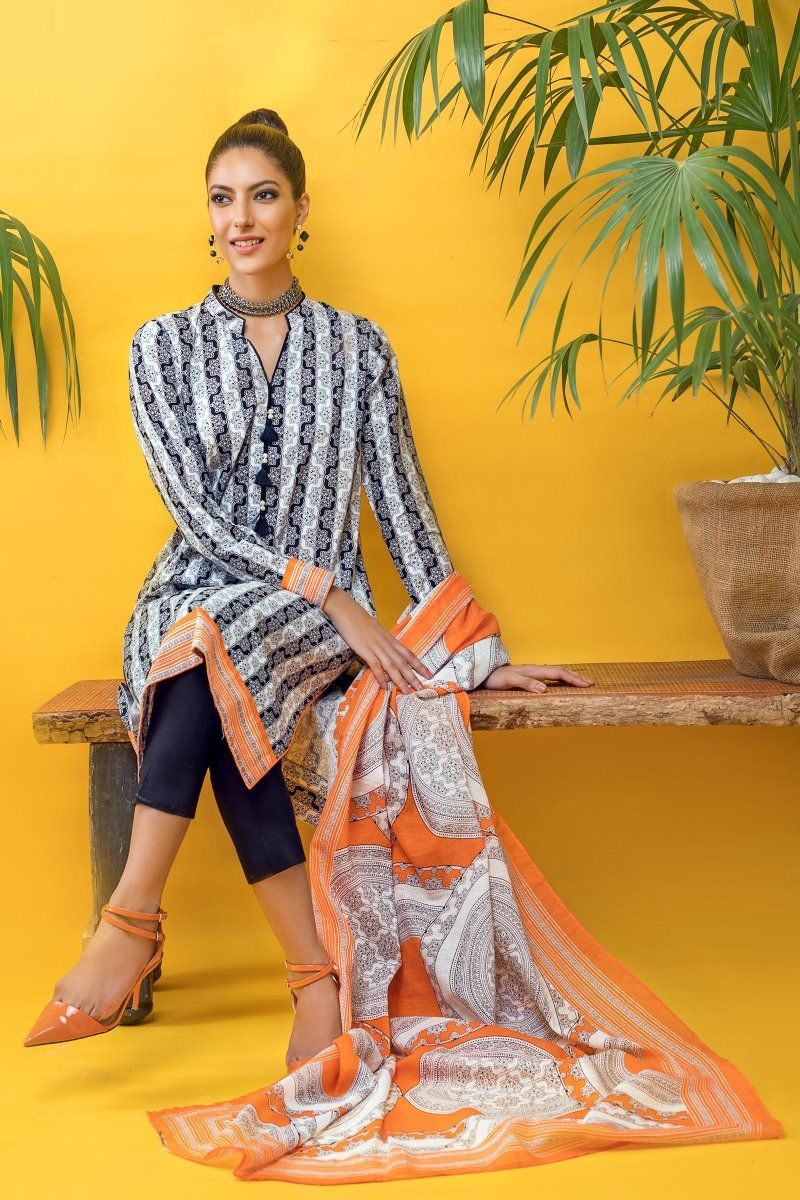 /2020/08/gul-ahmed-mid-summer-collection-2-pc-unstitched-printed-cambric-suit-tcn-56-image3.jpeg