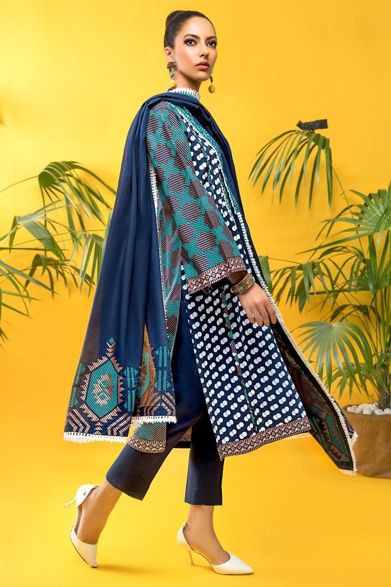 /2020/08/gul-ahmed-mid-summer-collection-3-pc-unstitched-embroidered-cambric-suit-cbe-119-image2.jpeg