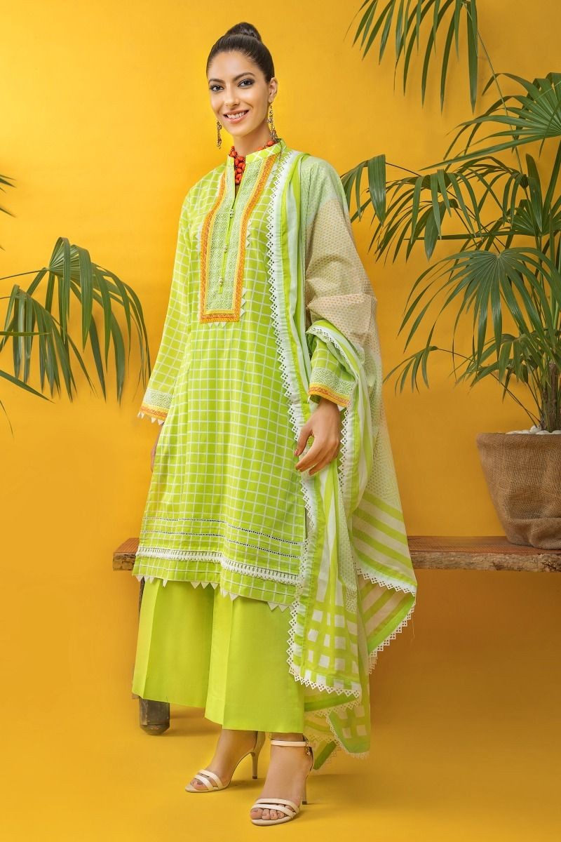 /2020/08/gul-ahmed-mid-summer-collection-3-pc-unstitched-embroidered-cambric-suit-cbe-120-image1.jpeg
