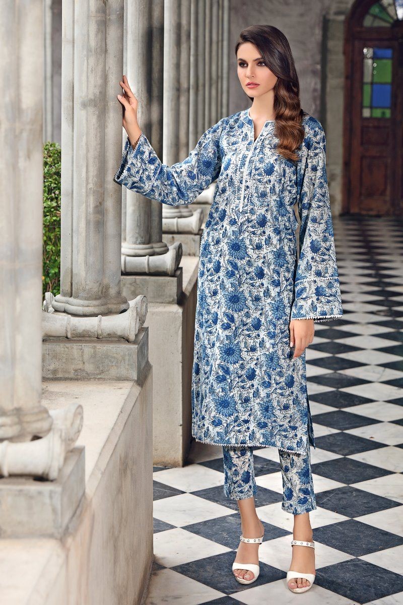 /2020/08/gul-ahmed-mid-summer-collection-cambric-printed-unstitched-shirt-scn-128-a-image1.jpeg