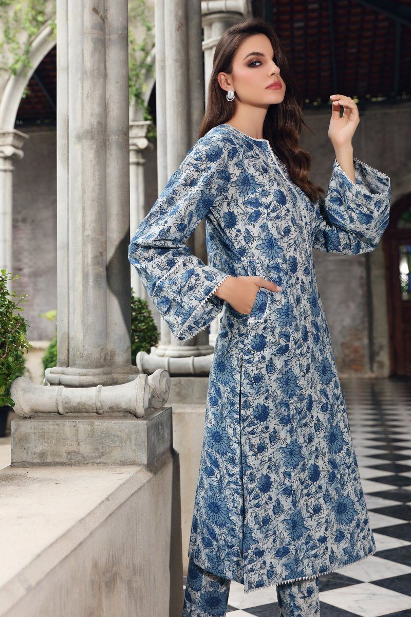/2020/08/gul-ahmed-mid-summer-collection-cambric-printed-unstitched-shirt-scn-128-a-image3.jpeg