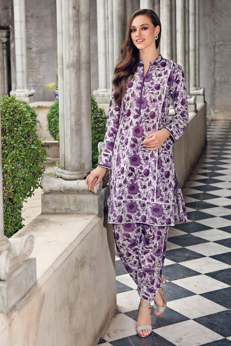 /2020/08/gul-ahmed-mid-summer-collection-cambric-printed-unstitched-shirt-scn-128-b-image1.jpeg