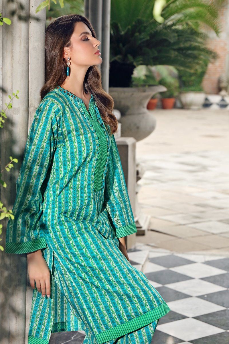 /2020/08/gul-ahmed-mid-summer-collection-cambric-printed-unstitched-shirt-scn-129-a-image3.jpeg