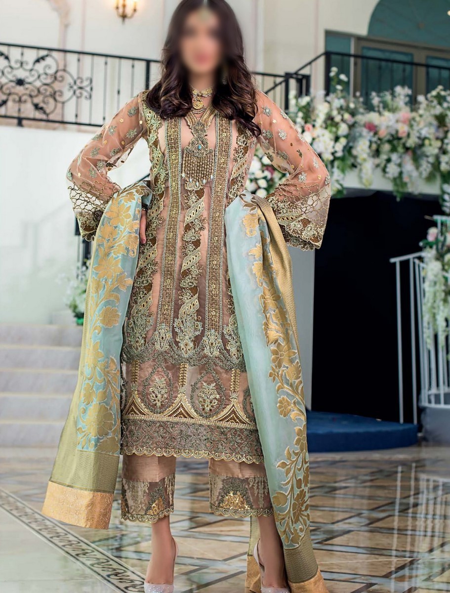 /2020/10/zainab-chottani-wedding-festive-unstitched20-d-06-jahaan-image3.jpeg