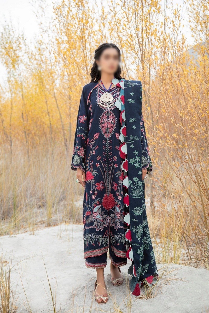 /2021/01/miscellneous-shigar-winter-unstitched-collection'20-d-05-image1.jpeg