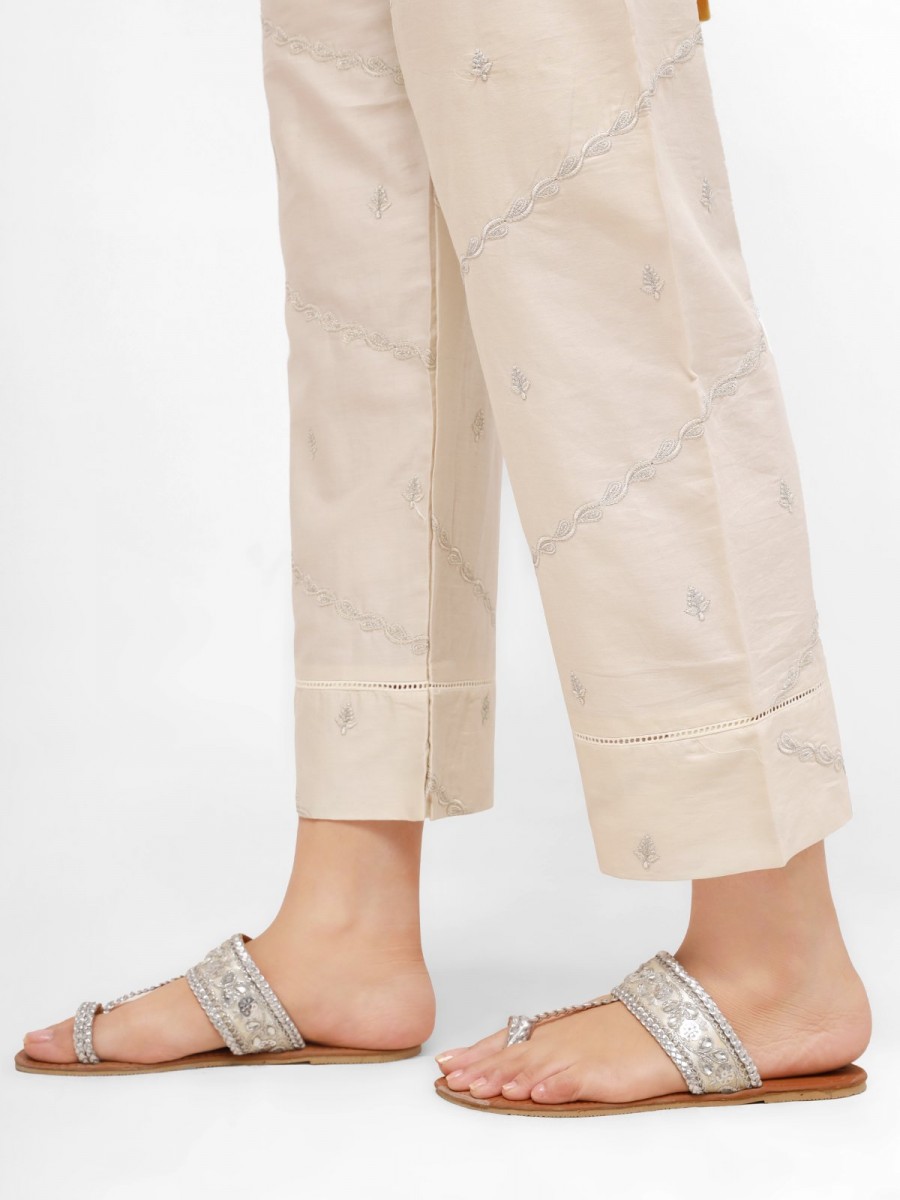 /2021/10/edenrobe-tights-and-trousers-ewbe21-76289--light-beige-image2.jpeg