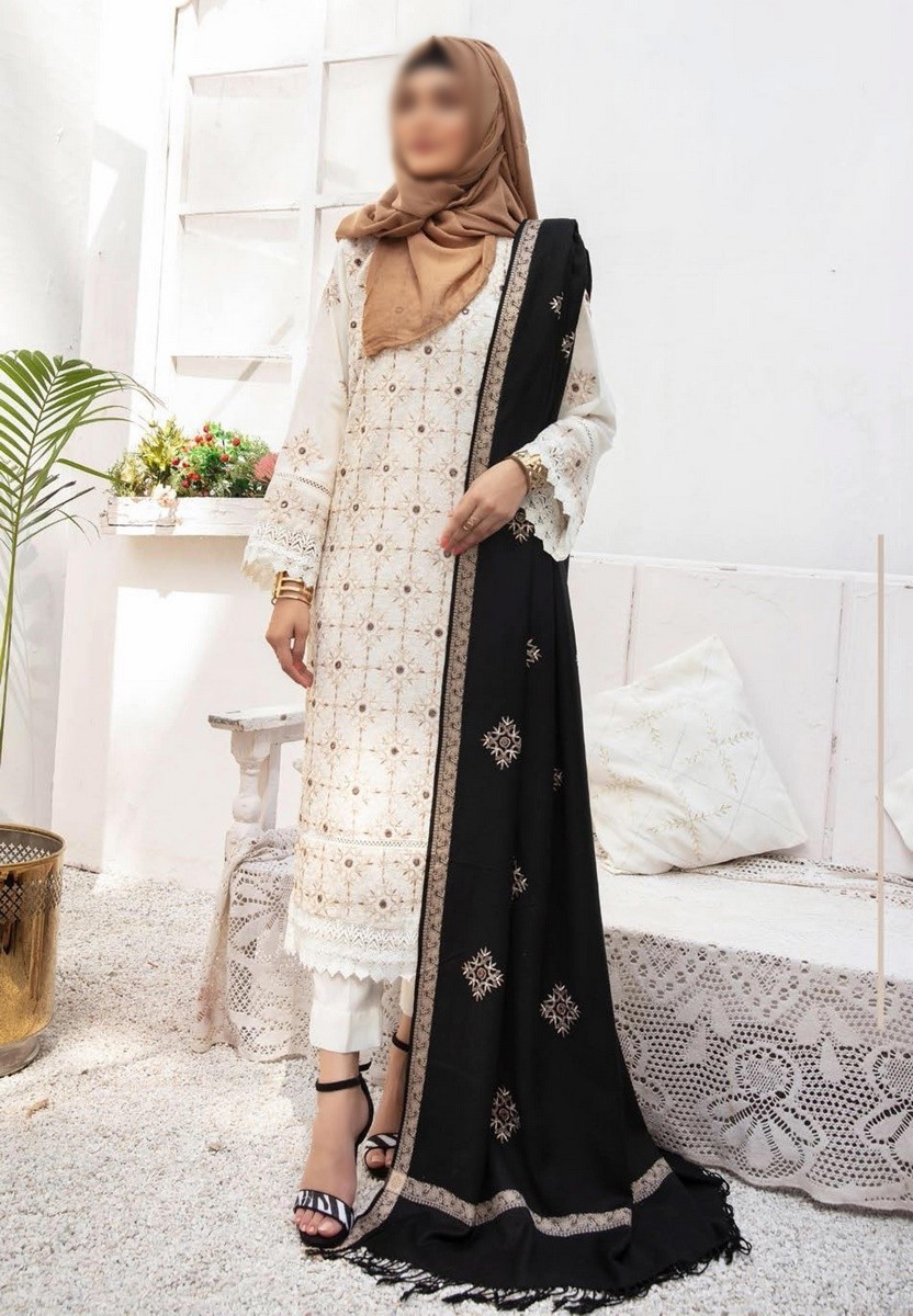/2021/11/gul-e-zar-embroidered-wool-collection-d-01-image1.jpg