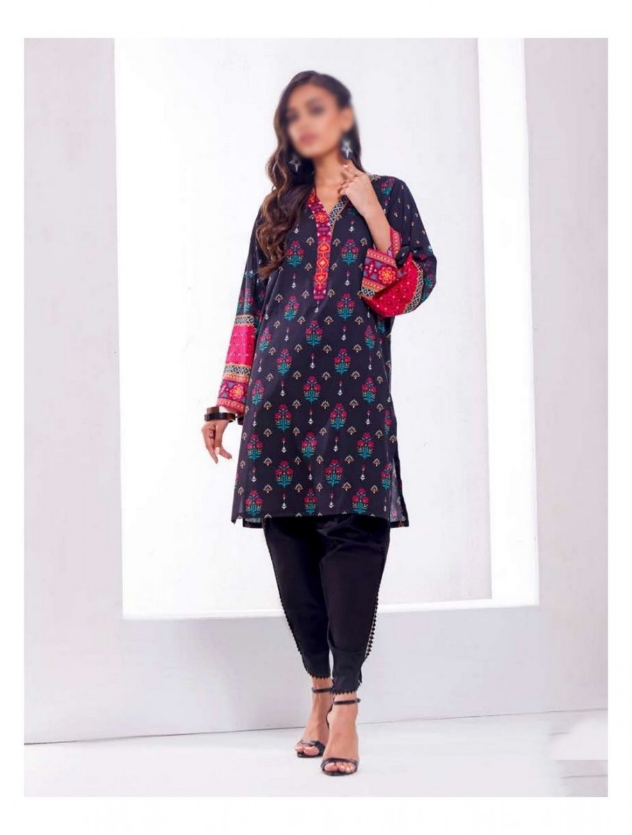 /2021/12/zainab-chottani-tahra-everyday-unstitched-printed-shirts-d-05-image2.jpeg