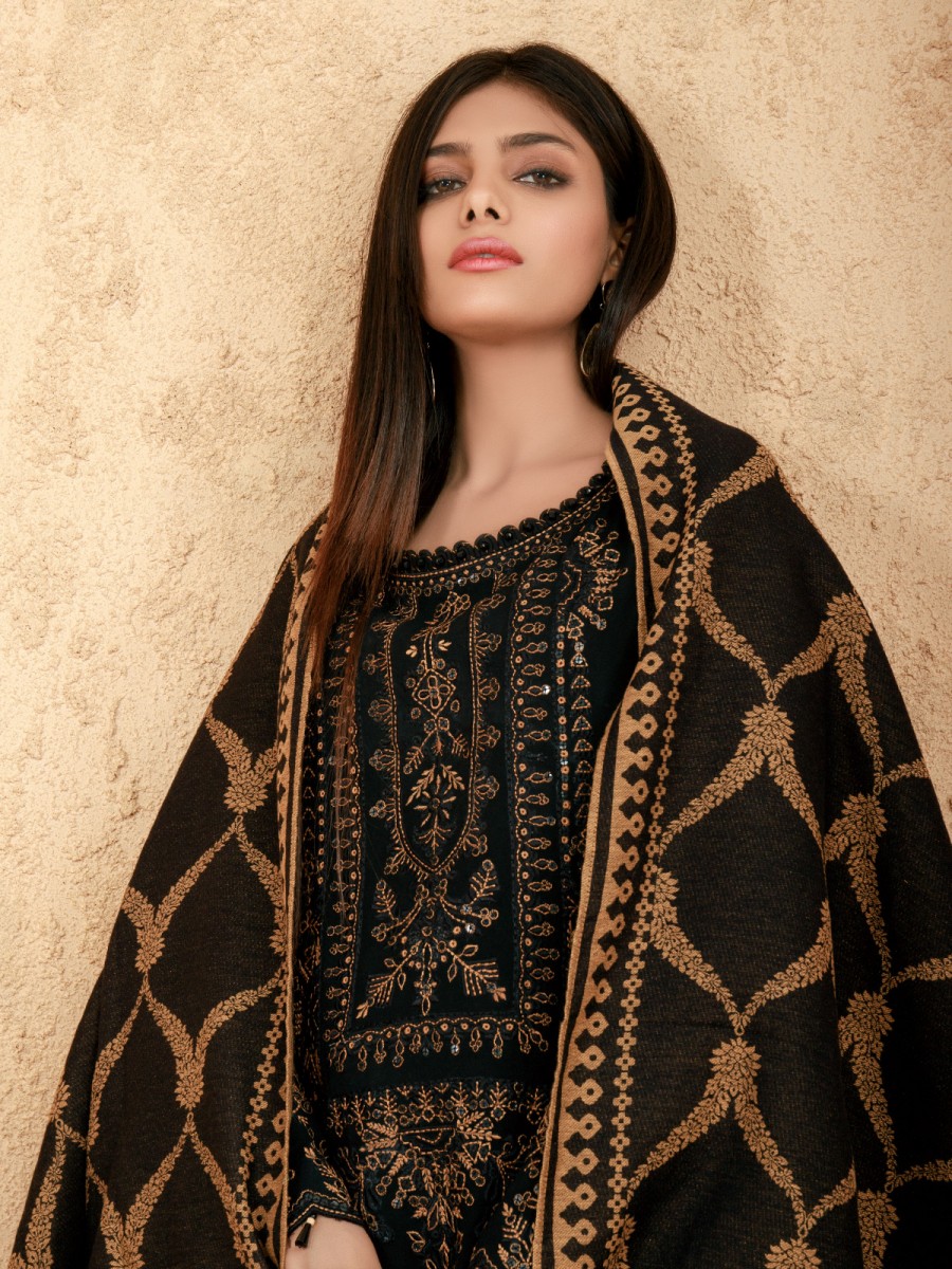 /2022/01/edenrobe-orhni-unstitched-shawl-collection-ewu21v8-21802--black--3-piece-image2.jpeg