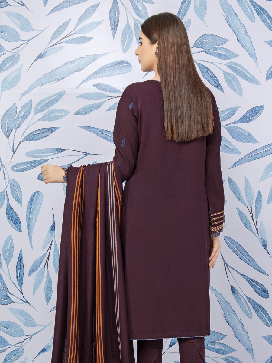 /2022/01/edenrobe-orhni-unstitched-shawl-collection-ewu21v8-21823--burgundy--3-piece-image2.jpeg