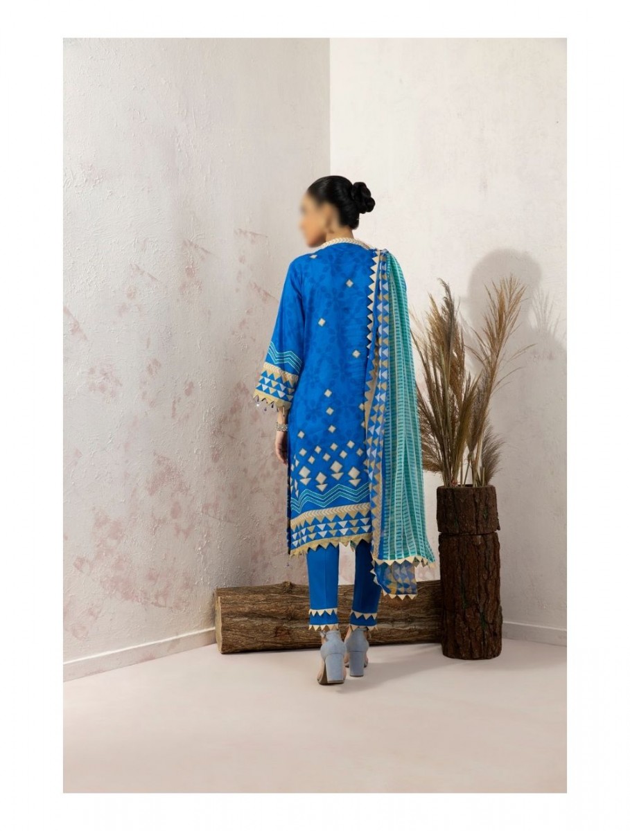/2022/09/amna-khadija-asian-women-embroidered-collection-vol-01-aw-10-image2.jpeg
