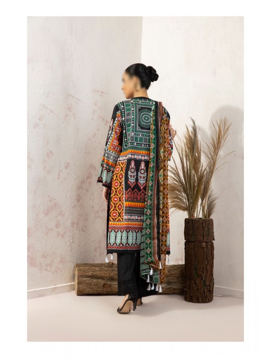 /2022/09/amna-khadija-asian-women-embroidered-collection-vol-01-aw-11-image2.jpeg