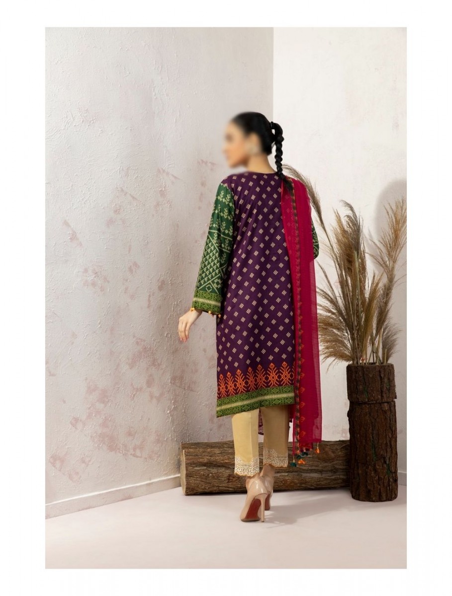 /2022/09/amna-khadija-asian-women-embroidered-collection-vol-01-aw-12-image2.jpeg