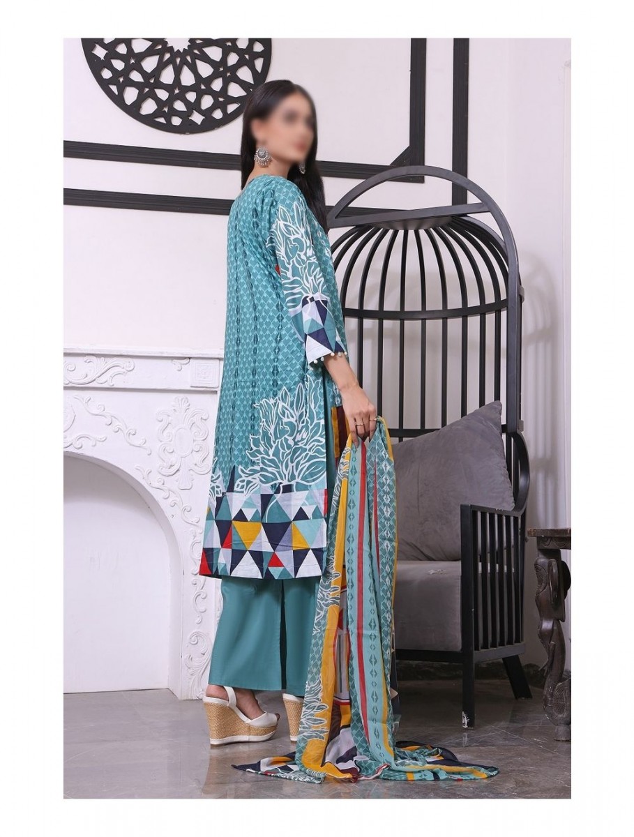 /2022/09/asain-women-embroidered-collection-vol-02-amna-khadija-aw-23-image2.jpeg