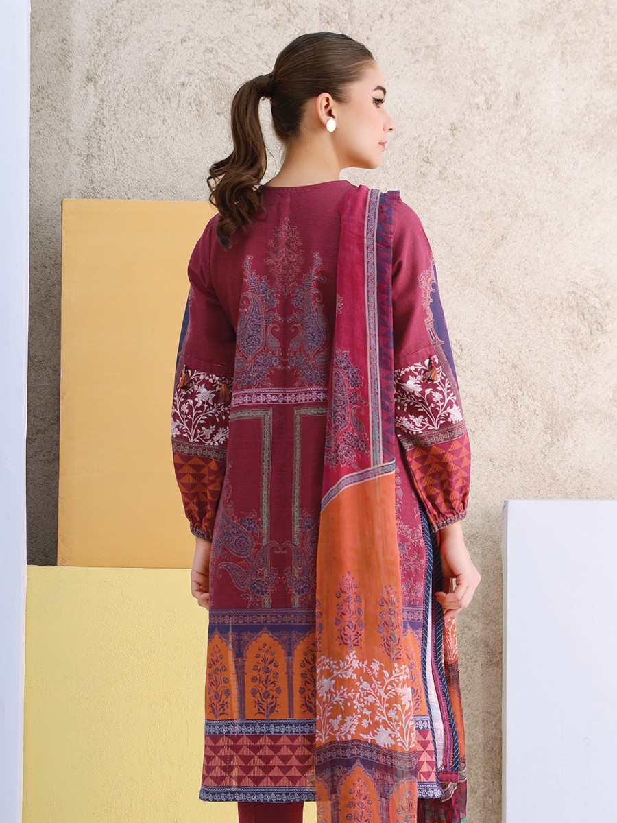 /2022/09/edenrobe-women-unstitched-talaash-collection--ewu21v8-21651-unstitched-maroon-embroidered-khaddar-3-piece-image2.jpeg
