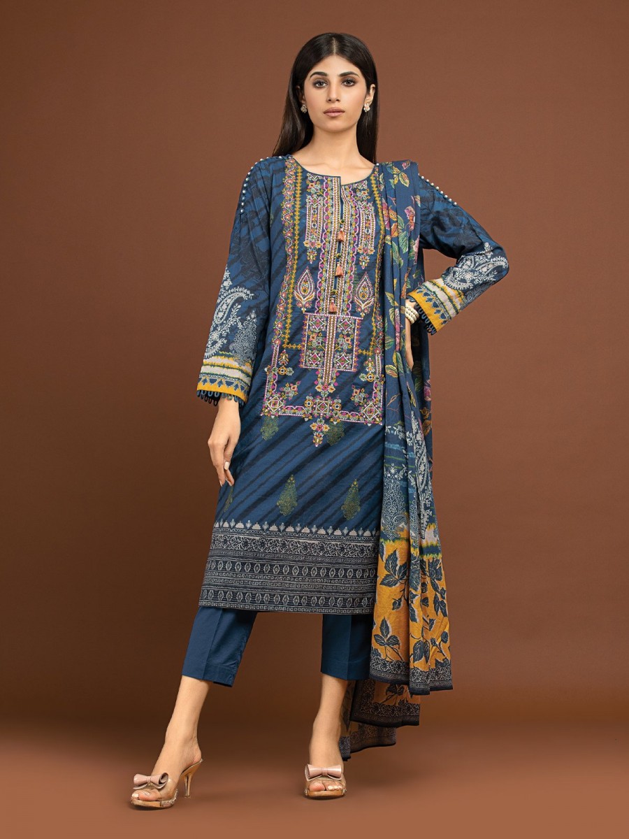 /2022/11/edenrobe-women-allure-khaddar--ewu22v13-24032-teal-blue-embroidered-viscose-3-piece-image1.jpeg