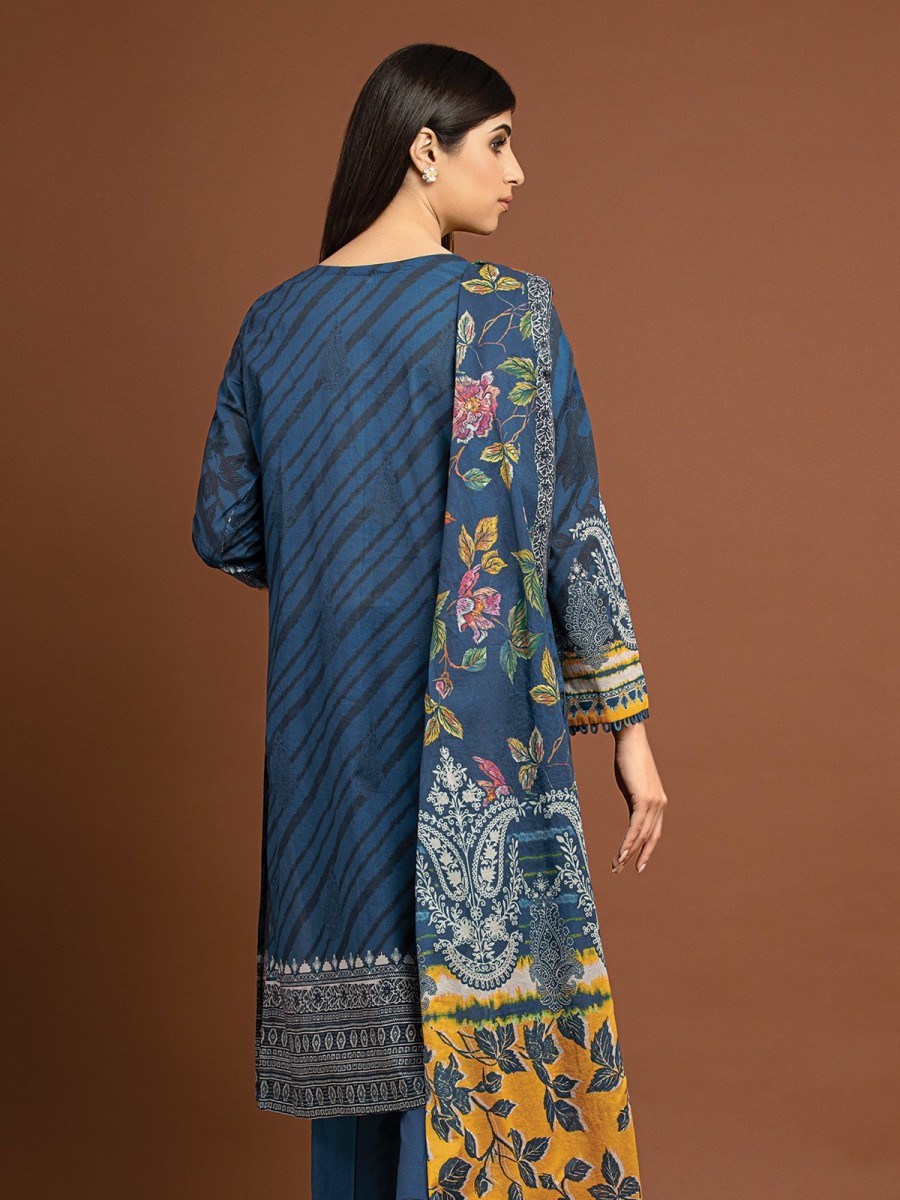 /2022/11/edenrobe-women-allure-khaddar--ewu22v13-24032-teal-blue-embroidered-viscose-3-piece-image2.jpeg