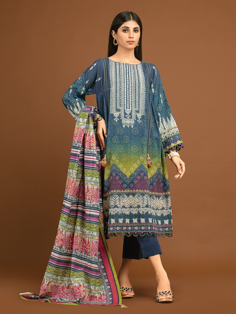 /2022/11/edenrobe-women-allure-khaddar--ewu22v13-24033-navy-multi-embroidered-viscose-3-piece-image1.jpeg