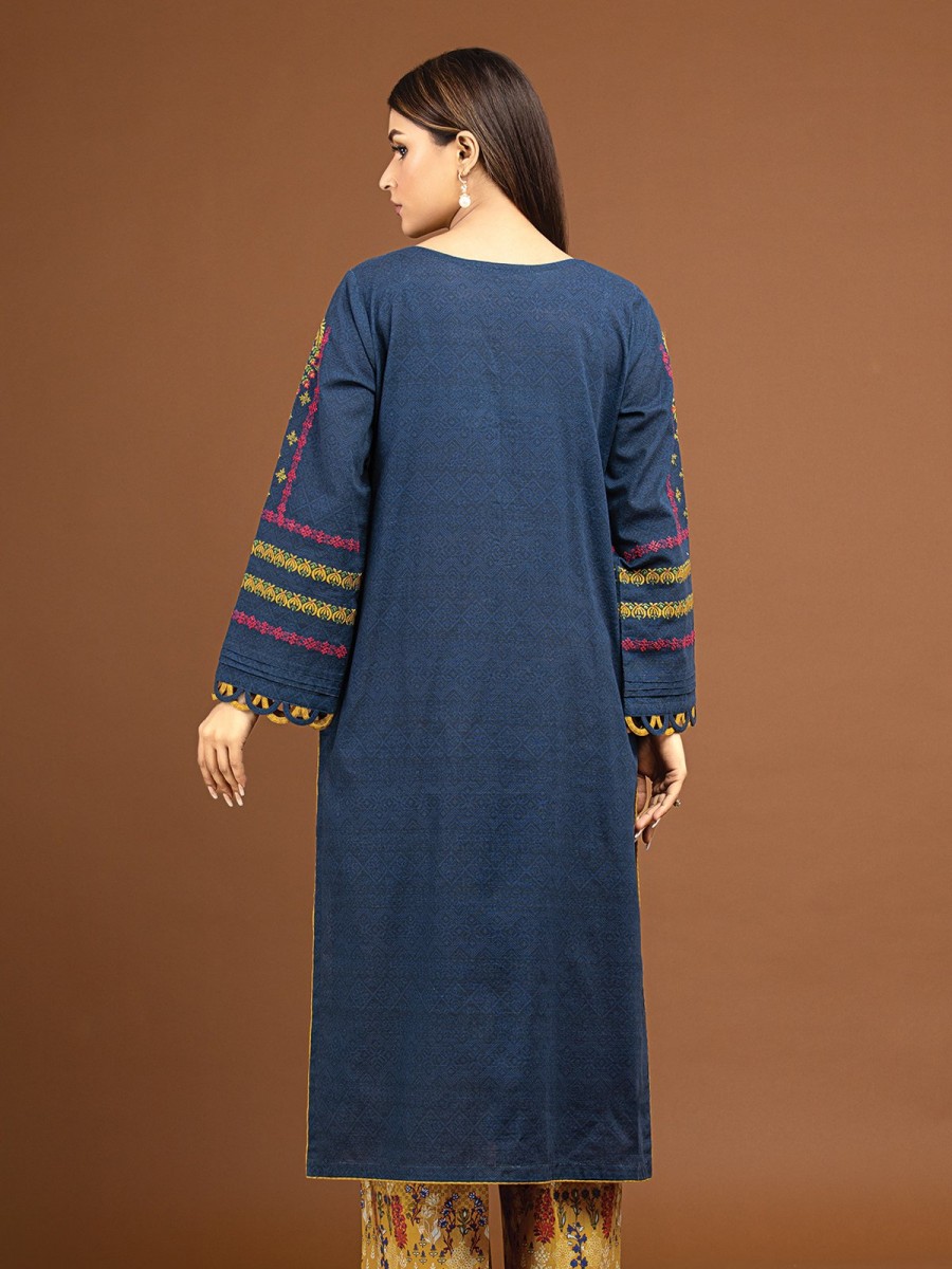/2022/11/edenrobe-women-winter-premium--ewu22v11-25037-blue-embroidered-khaddar-2-piece-image2.jpeg