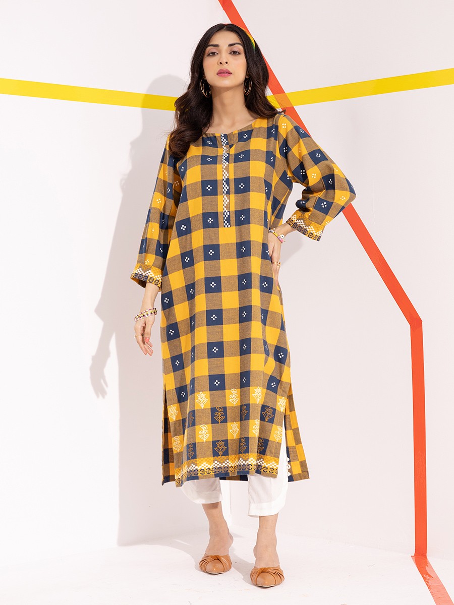 /2023/01/ace-womens-yellow-checkered-pret--a-wp1pw22-323-image1.jpeg