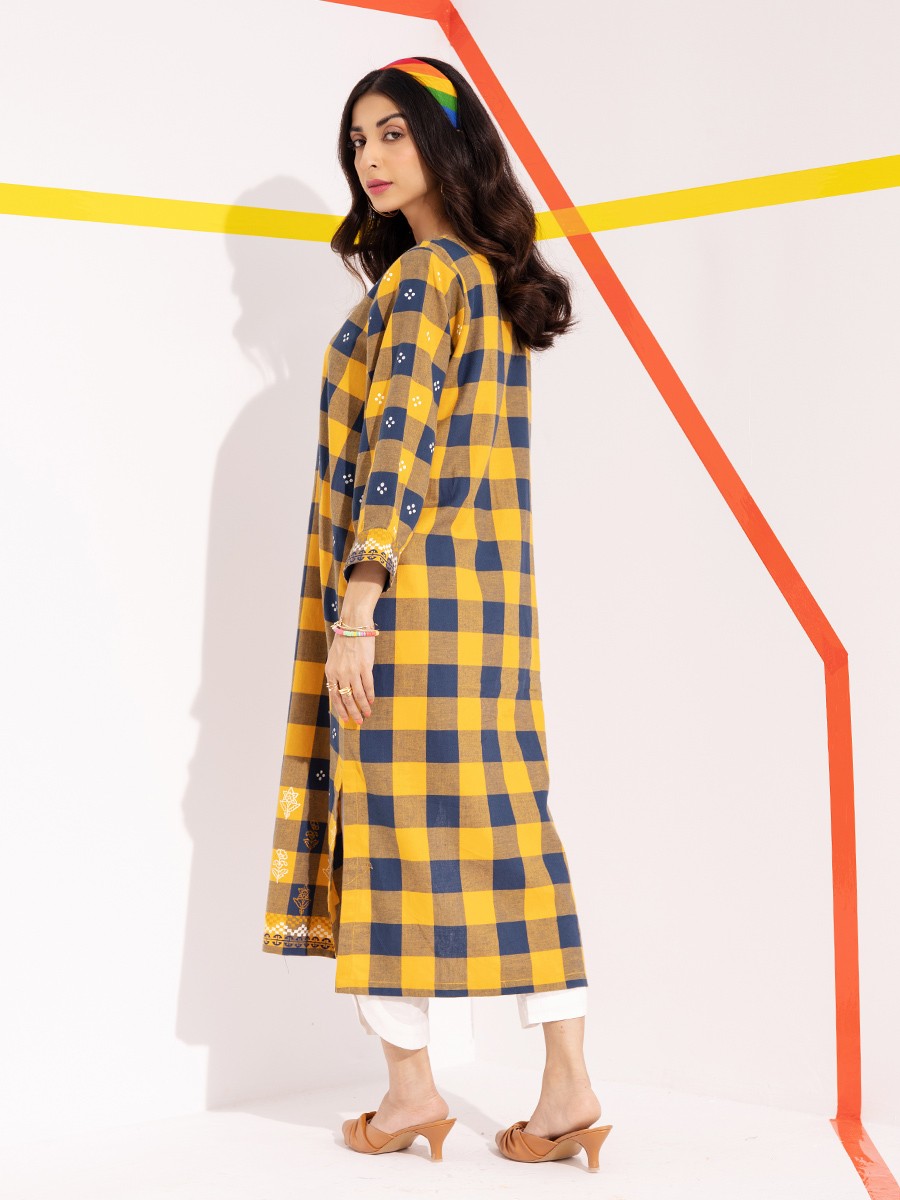 /2023/01/ace-womens-yellow-checkered-pret--a-wp1pw22-323-image2.jpeg
