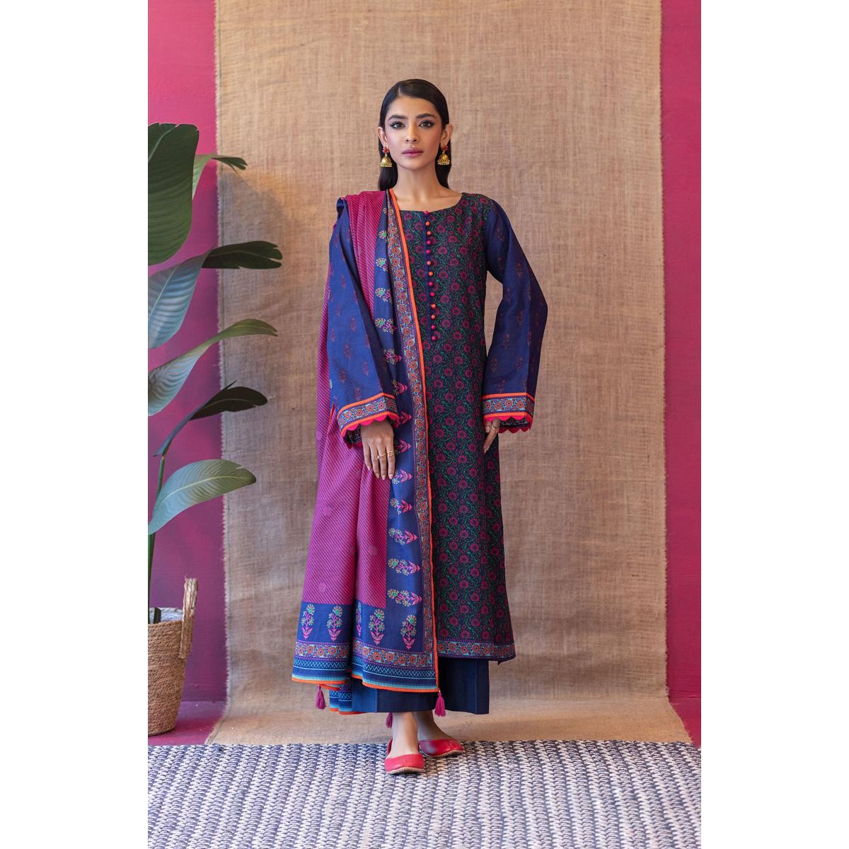 /2023/01/orient-unstitched-3-piece-suit-for-womenflat-bed-printed-khaddar-shirt-khaddar-pant-and-khaddar-dupatta-361997194_pk-1811936847-image1.jpeg