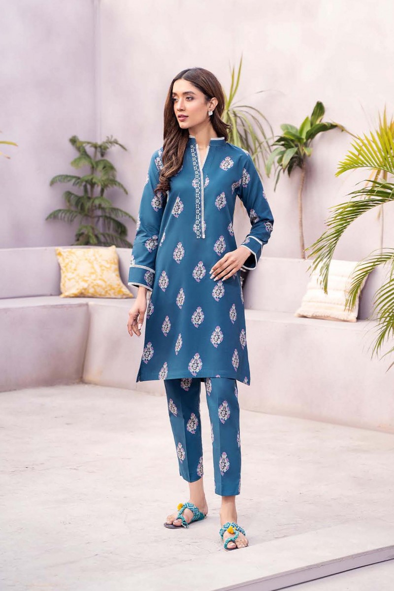 Printed lawn clearance suits stitching designs