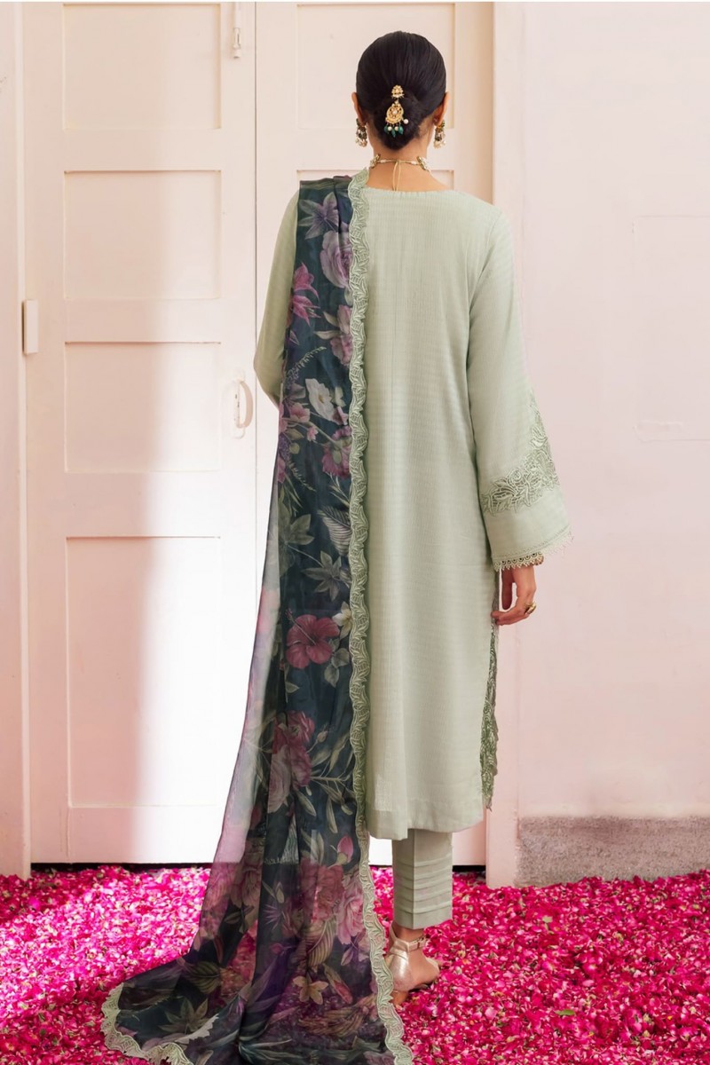 /2023/06/aashiyan-by-iznik-unstitched-3-piece-festive-lawn-collection'2023-al-05-insha-image2.jpeg