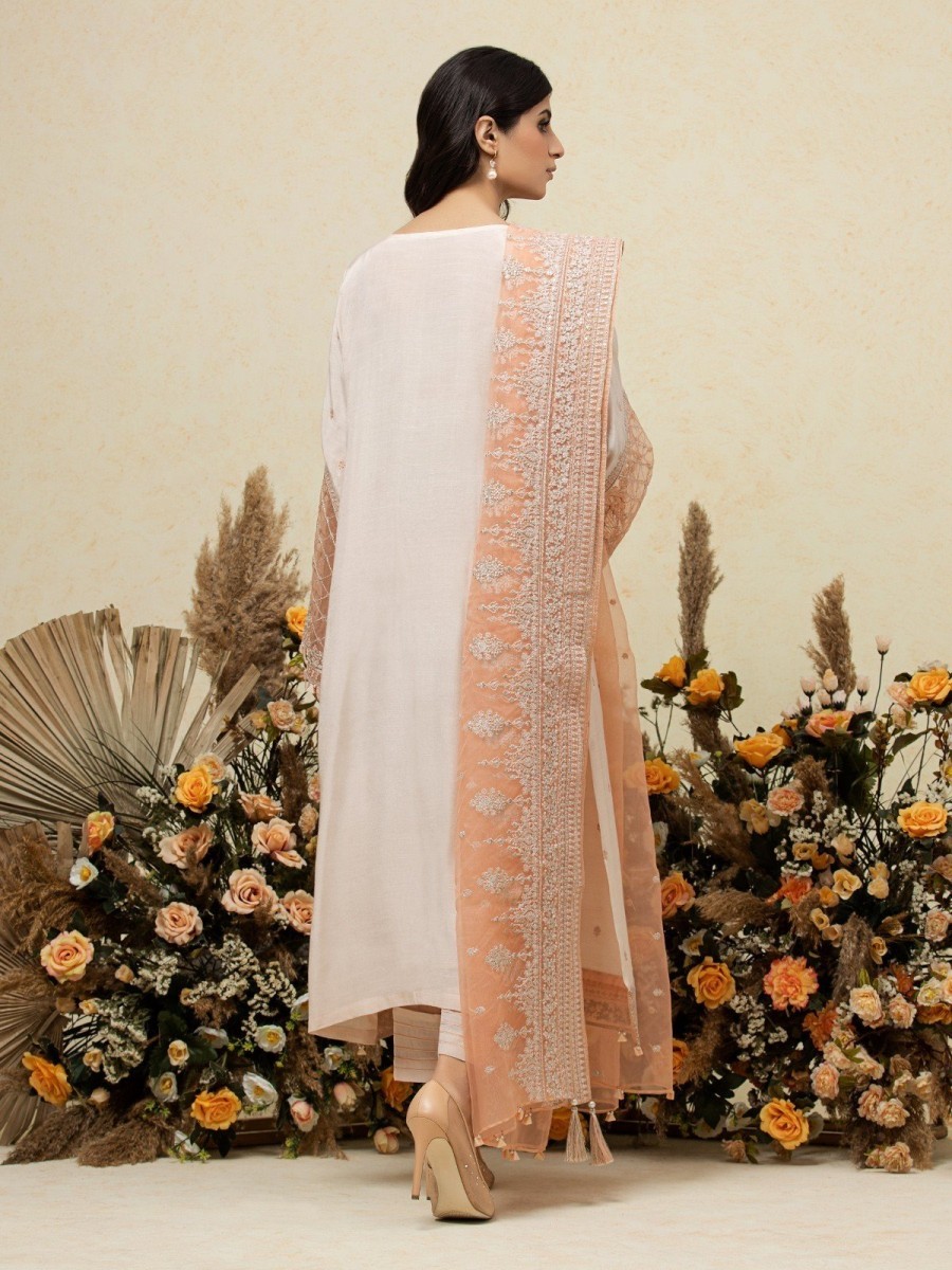 /2023/06/edenrobe-women's-singhaar-collection-ewu23v16-26636-unstitched-peach-embroidered-raw-silk-3-piece-image2.jpeg
