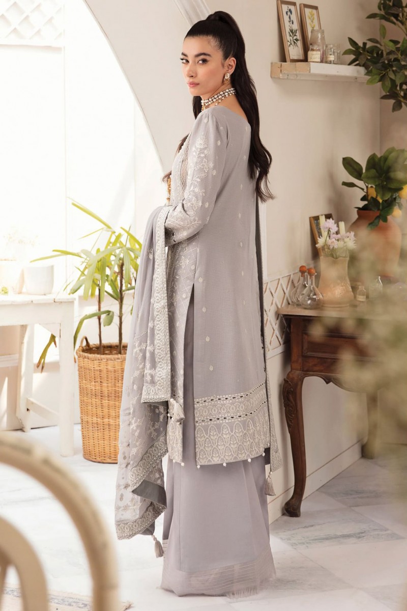 /2023/06/gulaal-unstitched-3-piece-luxury-lawn-vol-02-collection'2023-02-neeshay-image2.jpeg