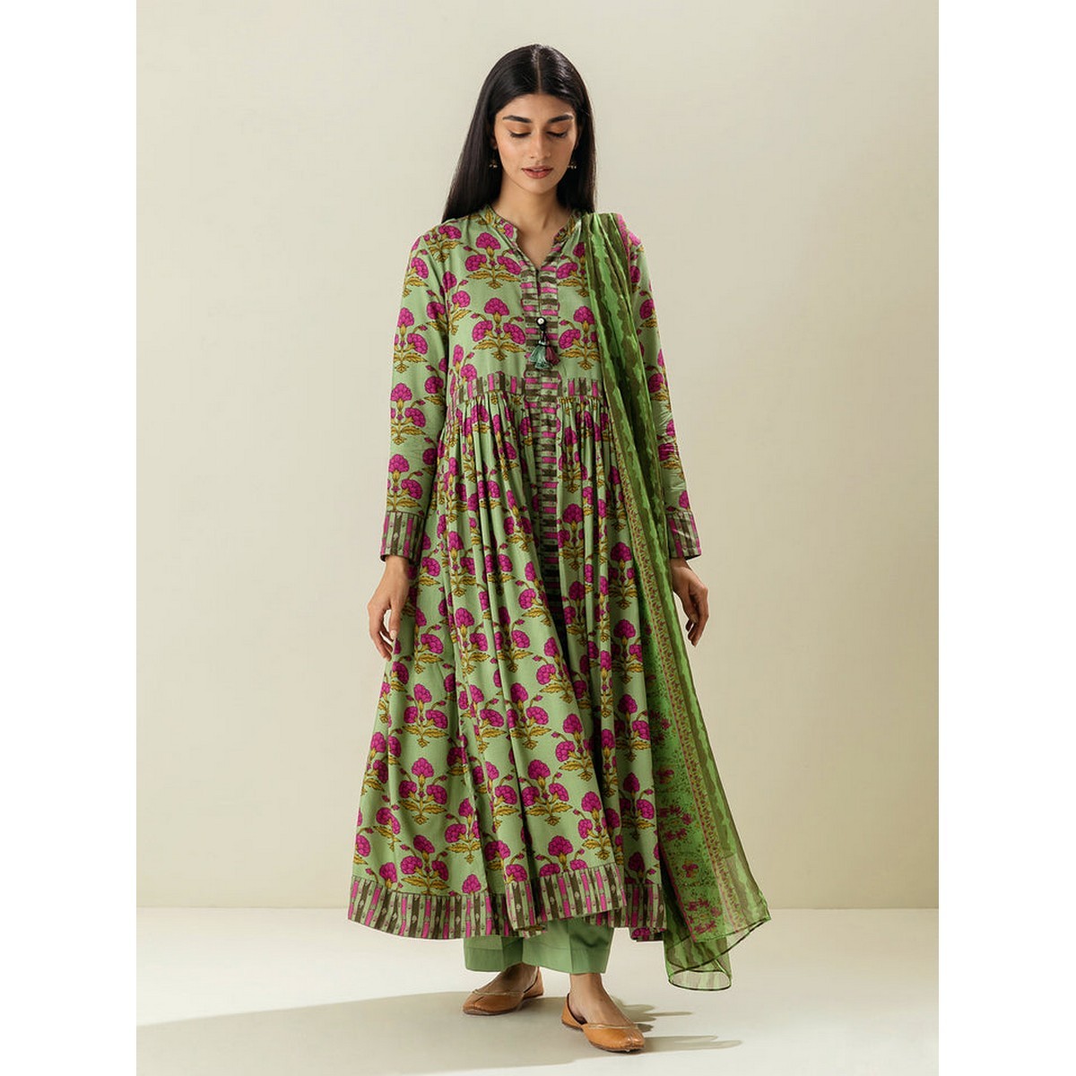/2023/07/morbagh-by-beechtree-painterly-finnese-printed-3-piece-viscose-unstitched-for-women-day-to-day-400424416_pk-1934403204-image1.jpeg