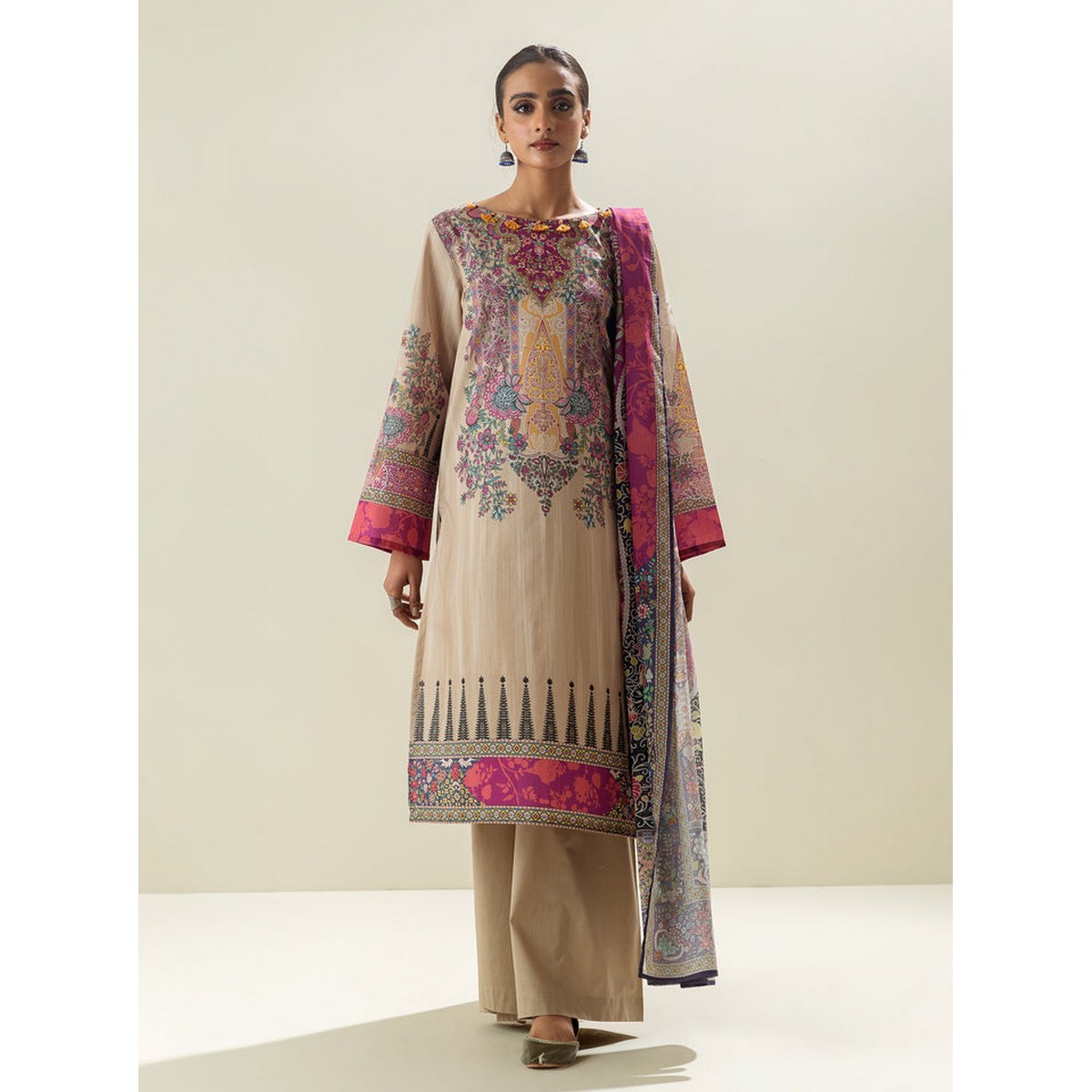/2023/07/morbagh-by-beechtree-royalty-beige-printed-3-piece-lawn-unstitched-for-women-day-to-day-400424442_pk-1934403235-image1.jpeg