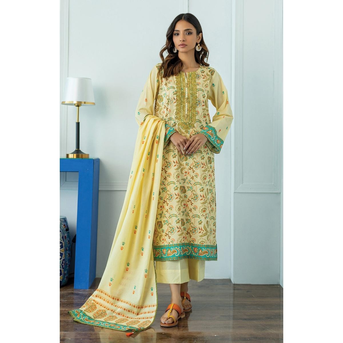 /2023/08/orient-lawn-vol-i-2023-3-piece-unstitched-suit-for-women-and-girls407763487_pk-1956462693-image1.jpeg