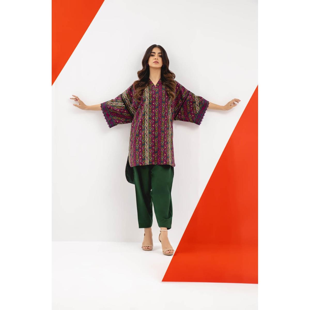 /2023/09/alkaram-studio-unstitched-1-pc-printed-khaddar-shirt-slrk-20-23-4-dark-green-image1.jpeg