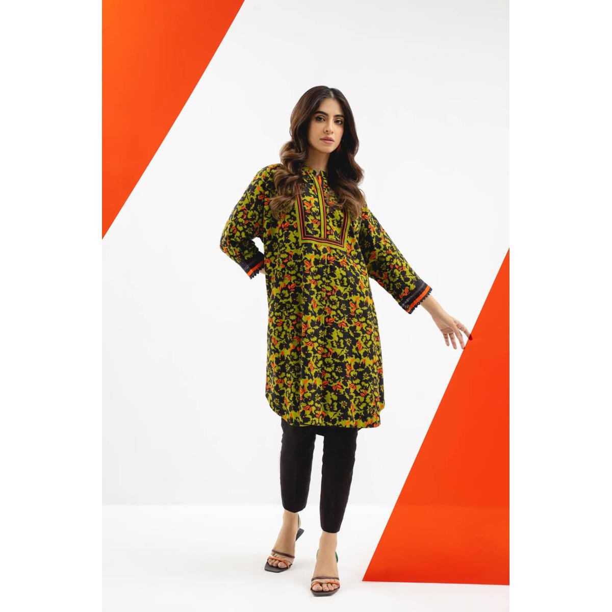 /2023/09/alkaram-studio-unstitched-1-pc-printed-khaddar-shirt-slrk-31-23-4-olive-image1.jpeg