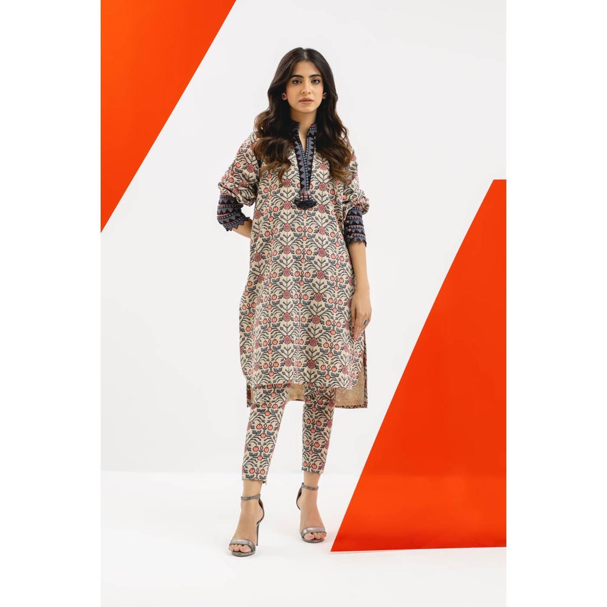 /2023/09/alkaram-studio-unstitched-1-pc-printed-khaddar-shirt-slrk-34-23-4-beige-image1.jpeg
