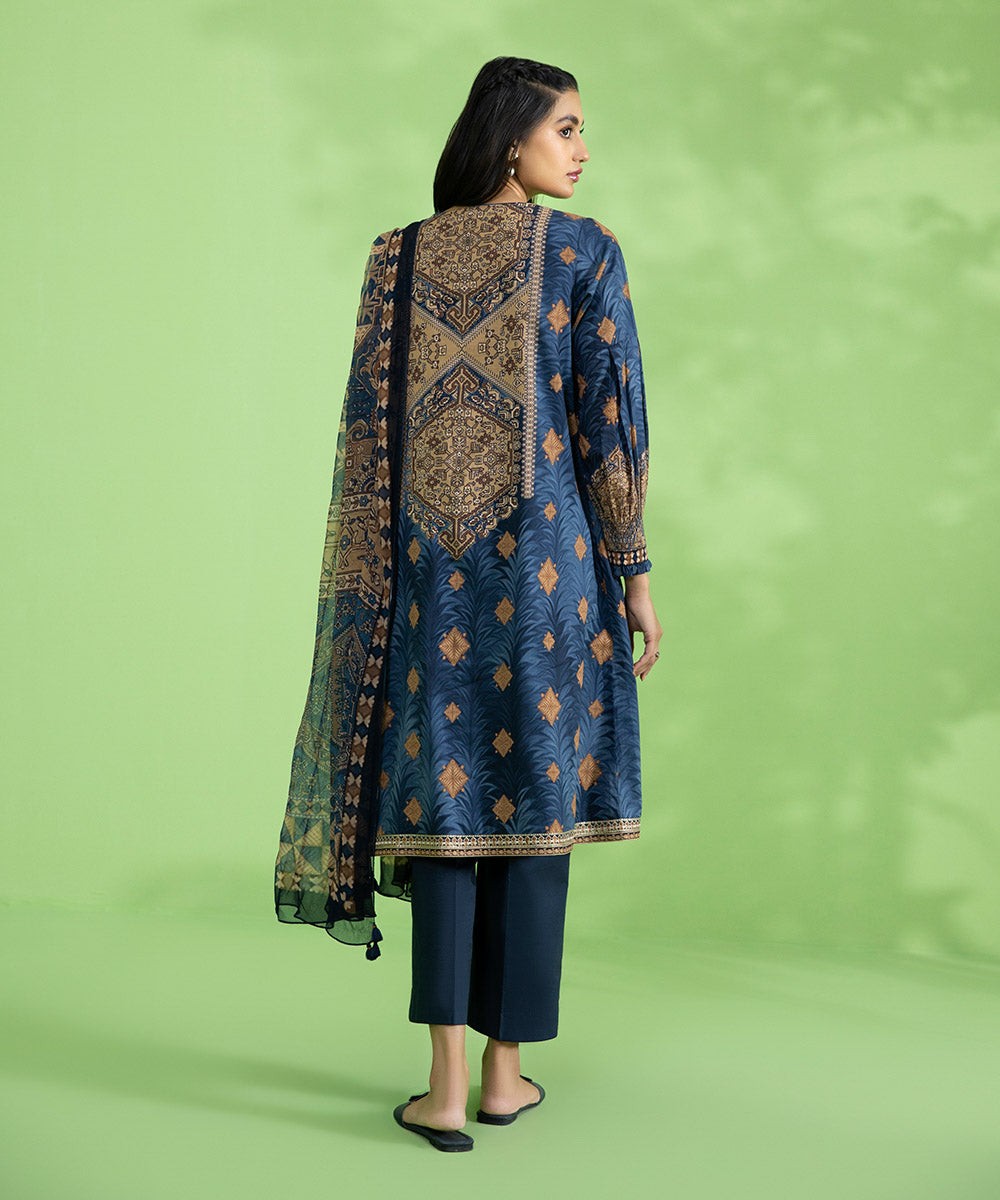/2023/10/sapphire-2-piece-embroidered-lawn-suit-435969929_pk-2094089237-image2.jpeg