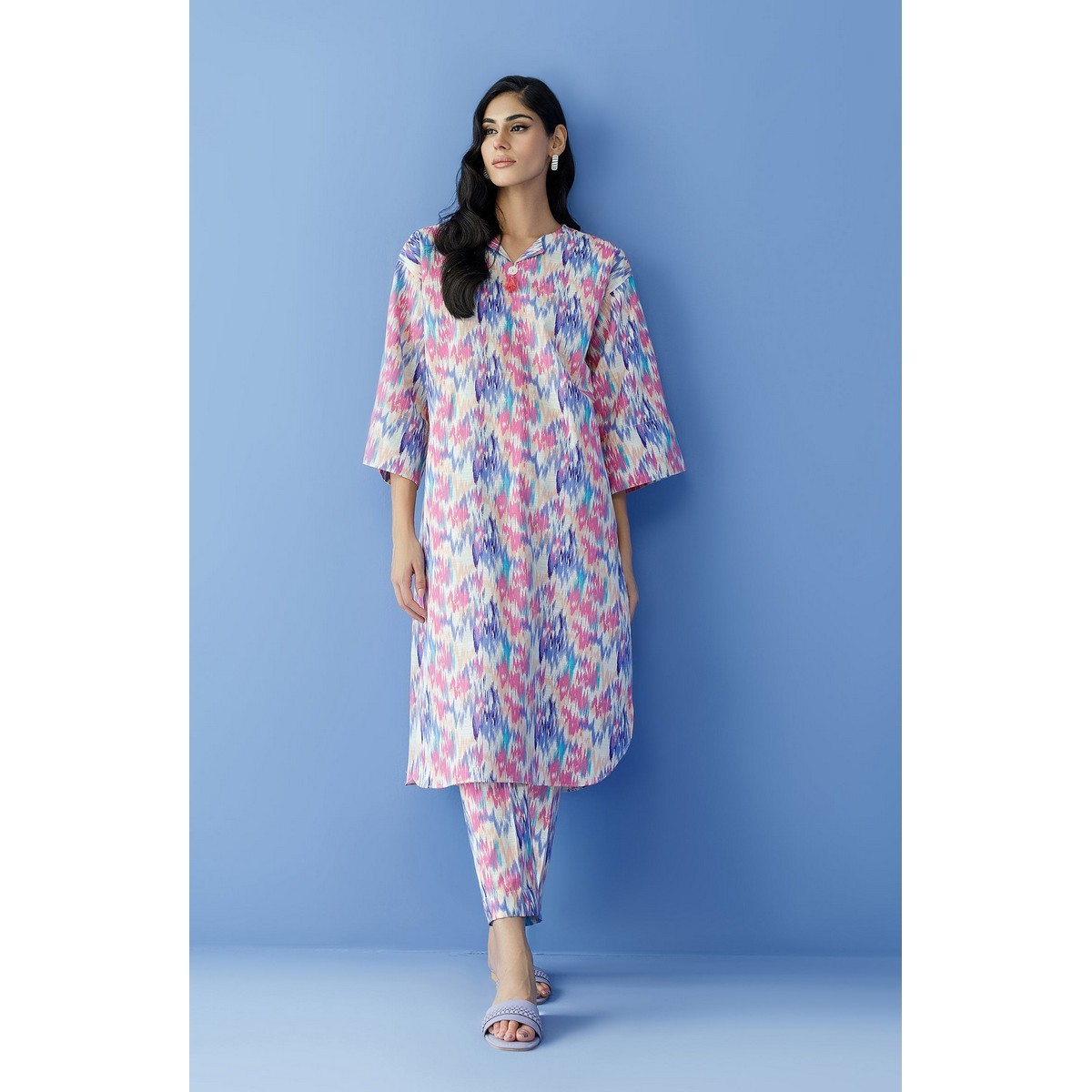 /2024/02/orient-stitched-2-piece-printed-khaddar-shirt-and-khaddar-pant--colour:-cream--collection:-winter-print-edit-23--design-code:-nrds-23-181-s-cream-image1.jpeg