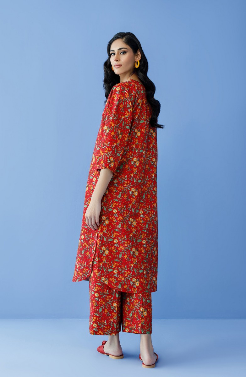 /2024/02/orient-stitched-2-piece-printed-khaddar-shirt-and-khaddar-pant--colour:-red--collection:-winter-print-edit-23--design-code:-nrds-23-178-s-red-image2.jpeg