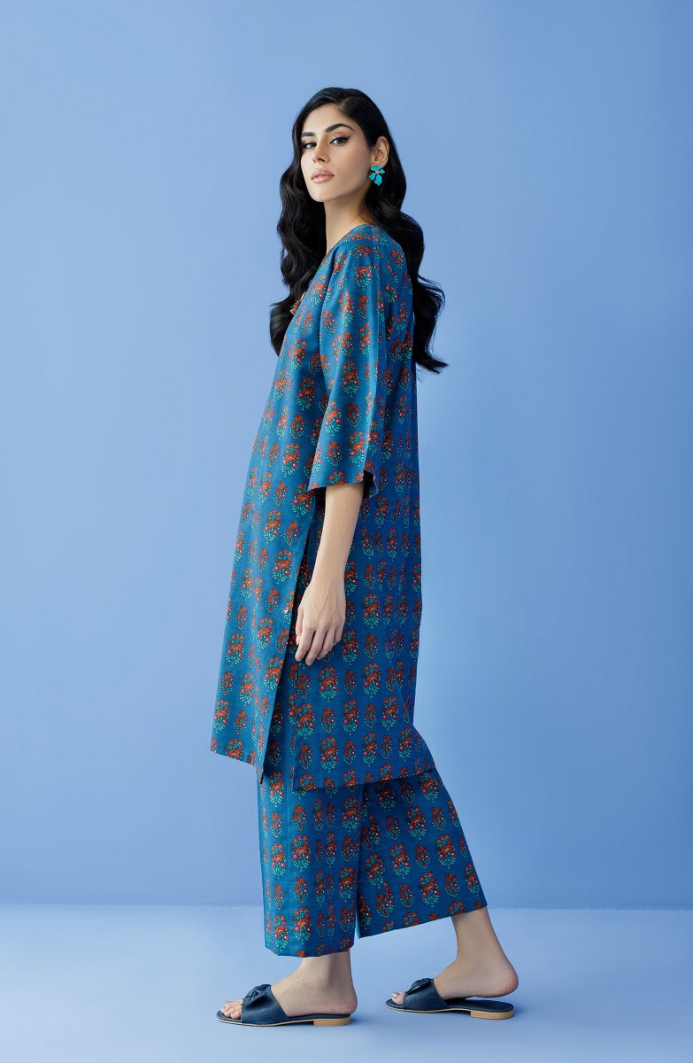 /2024/02/orient-stitched-2-piece-printed-khaddar-shirt-and-khaddar-pant--colour:-teal--collection:-winter-print-edit-23--design-code:-nrds-23-182-s-teal-image2.jpeg