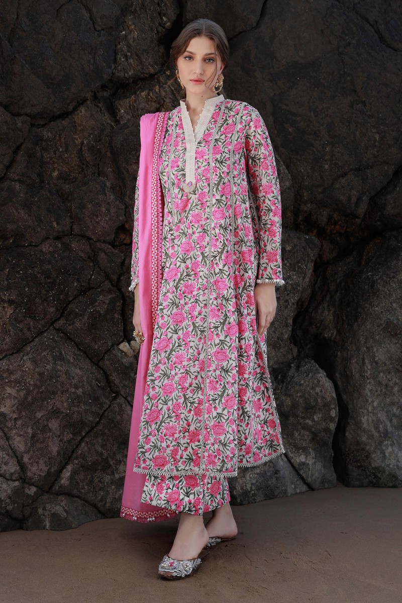 /2024/04/sana-safinaz-3-piece-lawn-unstitched-fabric--fabric:-lawn--collection-mahay-spring24-vol-1-468857140_pk-2214316422-image1.jpeg