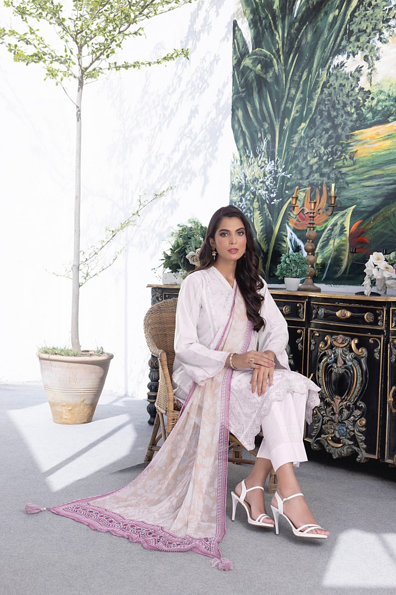 /2024/06/lakhany-by-lsm-festive-03-piece-unstitched-embroidered-lawn-with-printed-chiffon-dupatta-lg-iz-0151-image2.jpeg