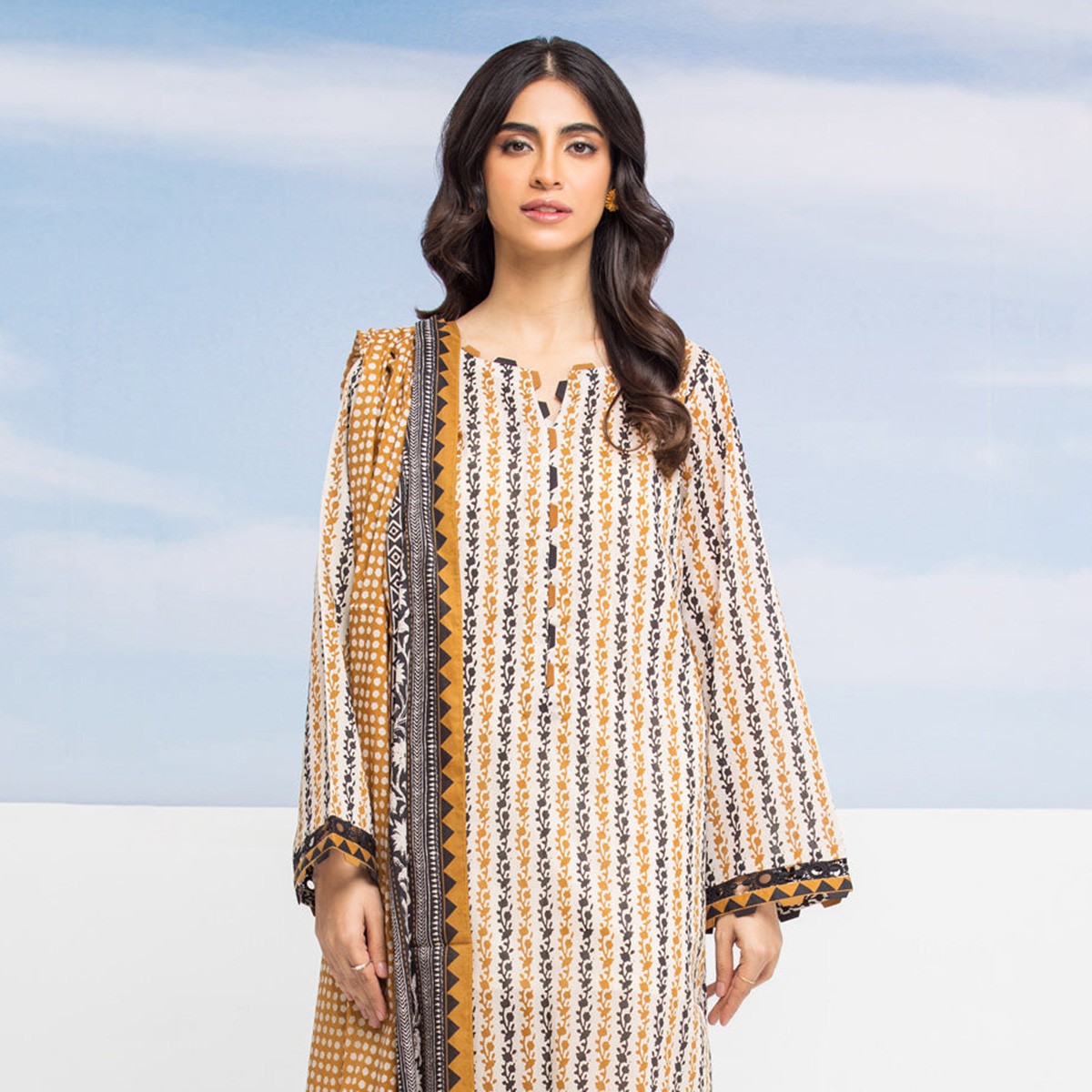 /2024/07/edenrobe-mid-summer-dark-cream-printed-lawn-3-piece-unstitched--ewu24a1-28043-3p-image1.jpeg