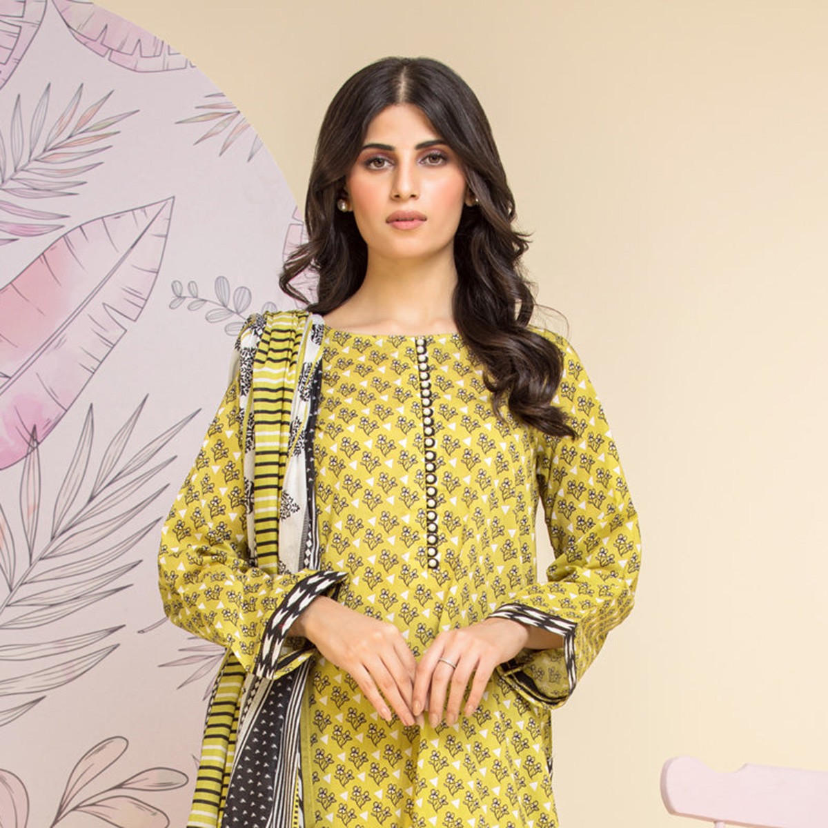 /2024/07/edenrobe-mid-summer-ewu24a1-26452-3p-unstitched-light-mehndi-printed-lawn-3-piece-image1.jpeg