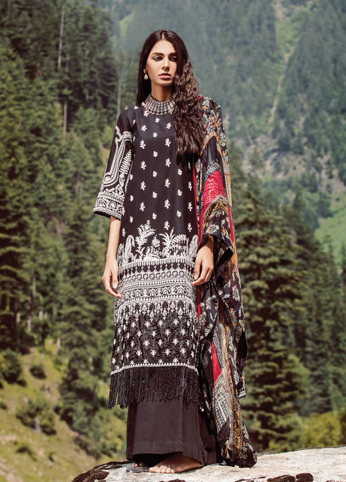 Zara Shahjahan Embroidered Lawn Unstitched 3 Piece Suit Zsm18l 08