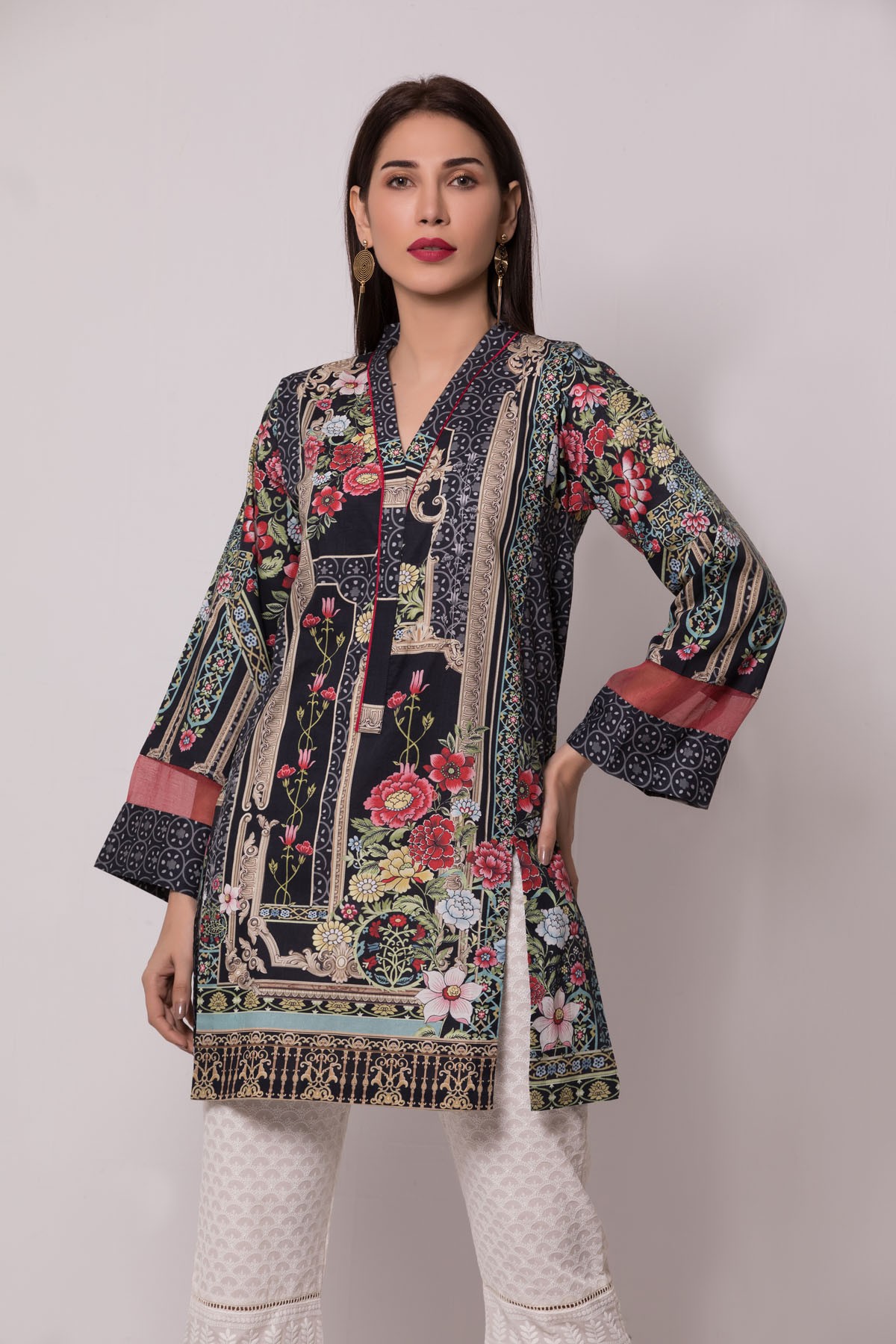 Firdous Clothing Cambric 2019 19 Dgp Cmbr 001 A - Lawncollection.pk