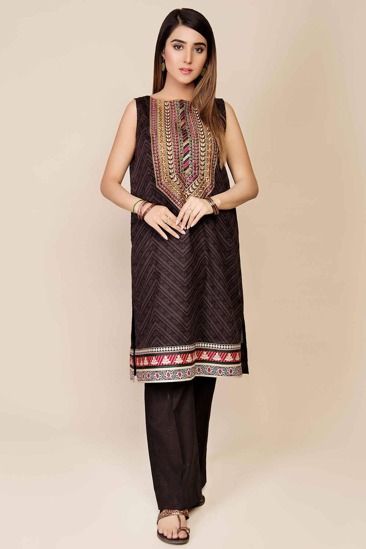 Kayseria Printed Embroidered 2 Pcs Suit C 3301 - Lawncollection.pk