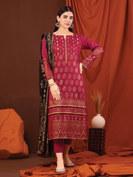 Buy Pakistani Designers Suits 2022 Online From Lawncollection.pk